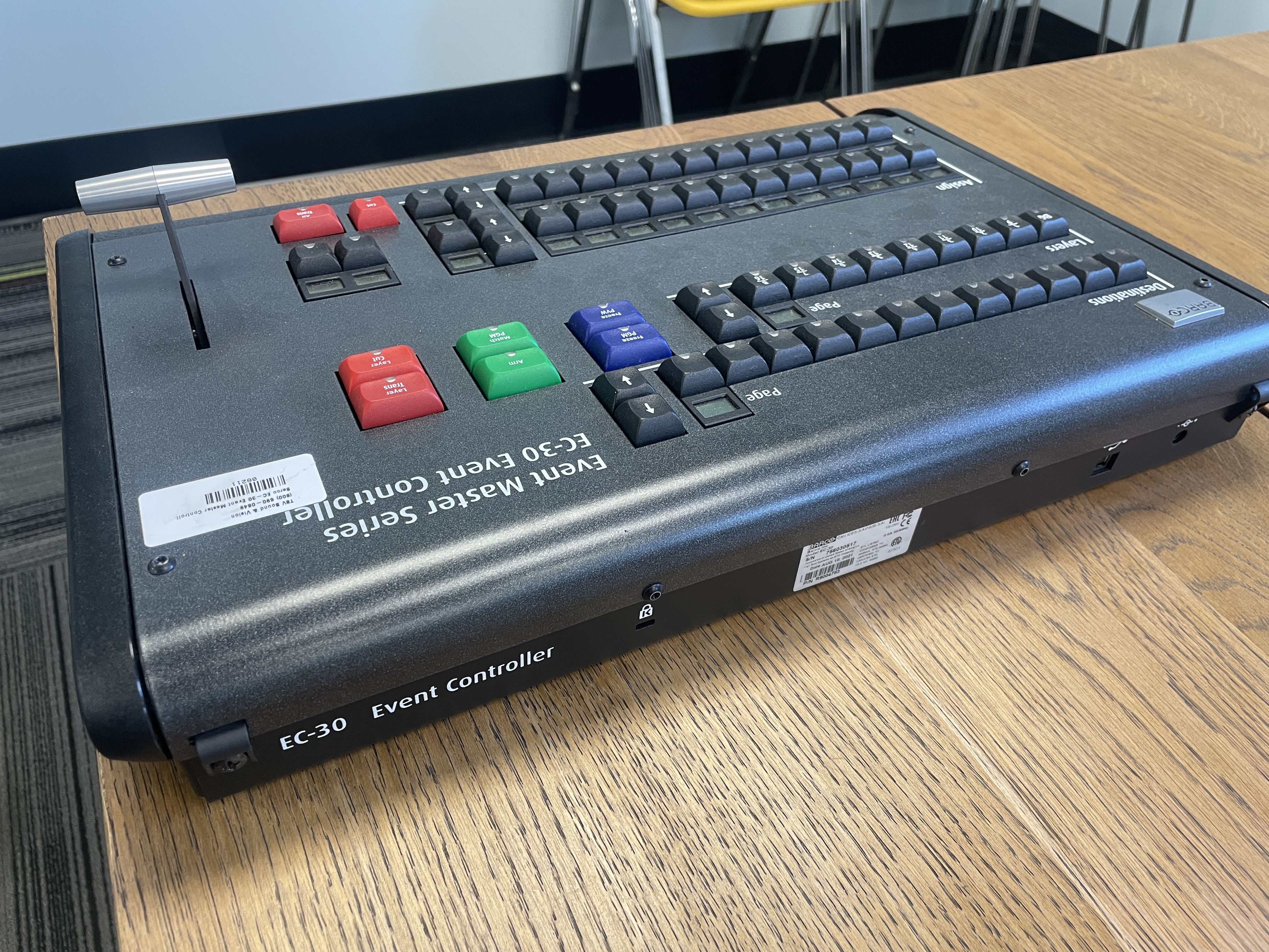 Barco EC30 gallery image 2