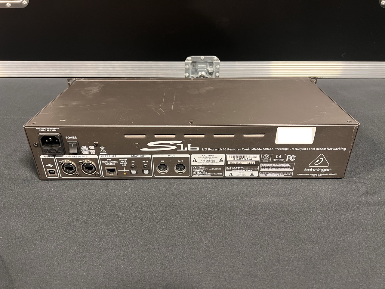Behringer S16 Stagebox gallery image 4