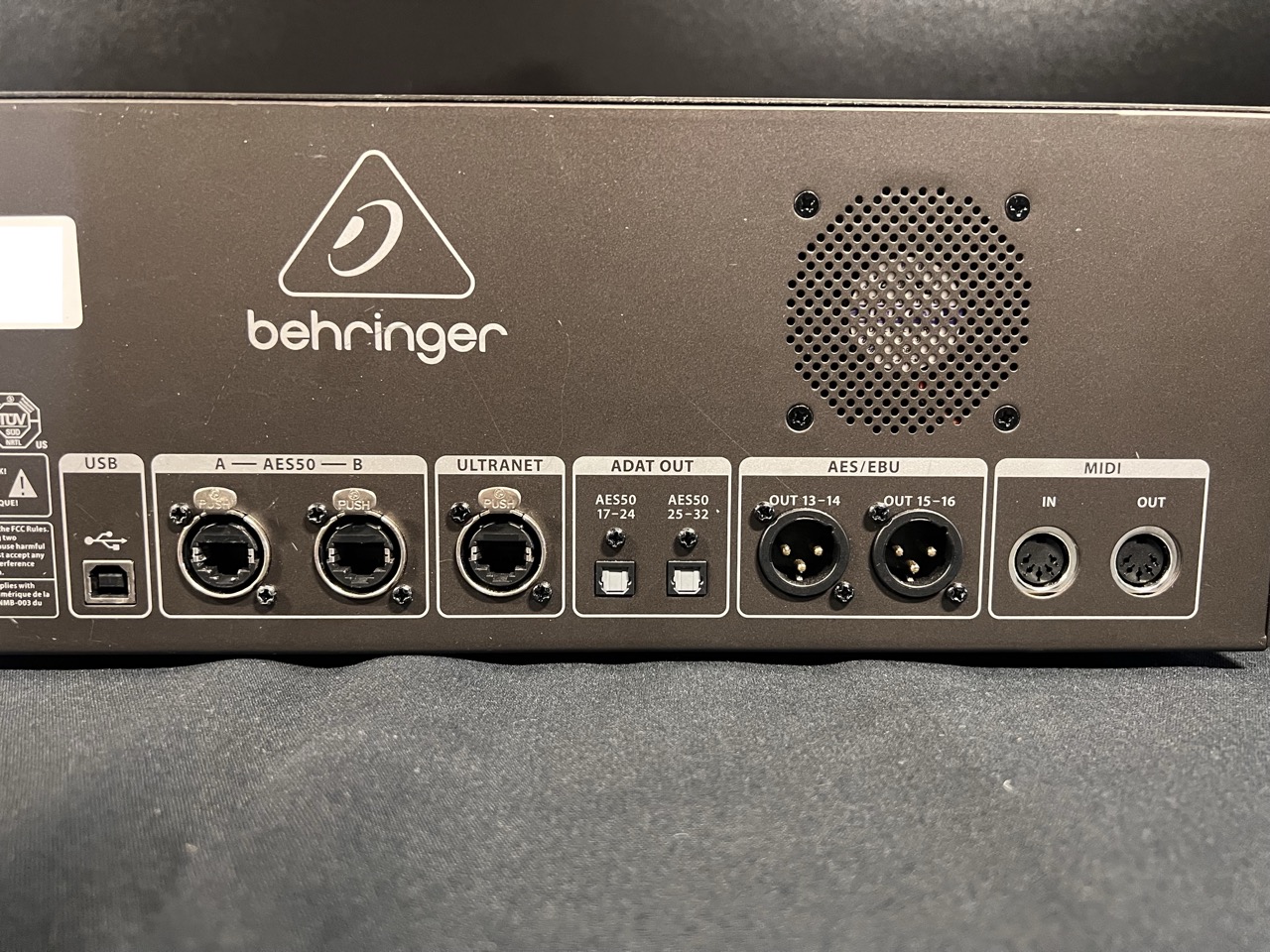 Behringer S32 Digital Stagebox gallery image 5