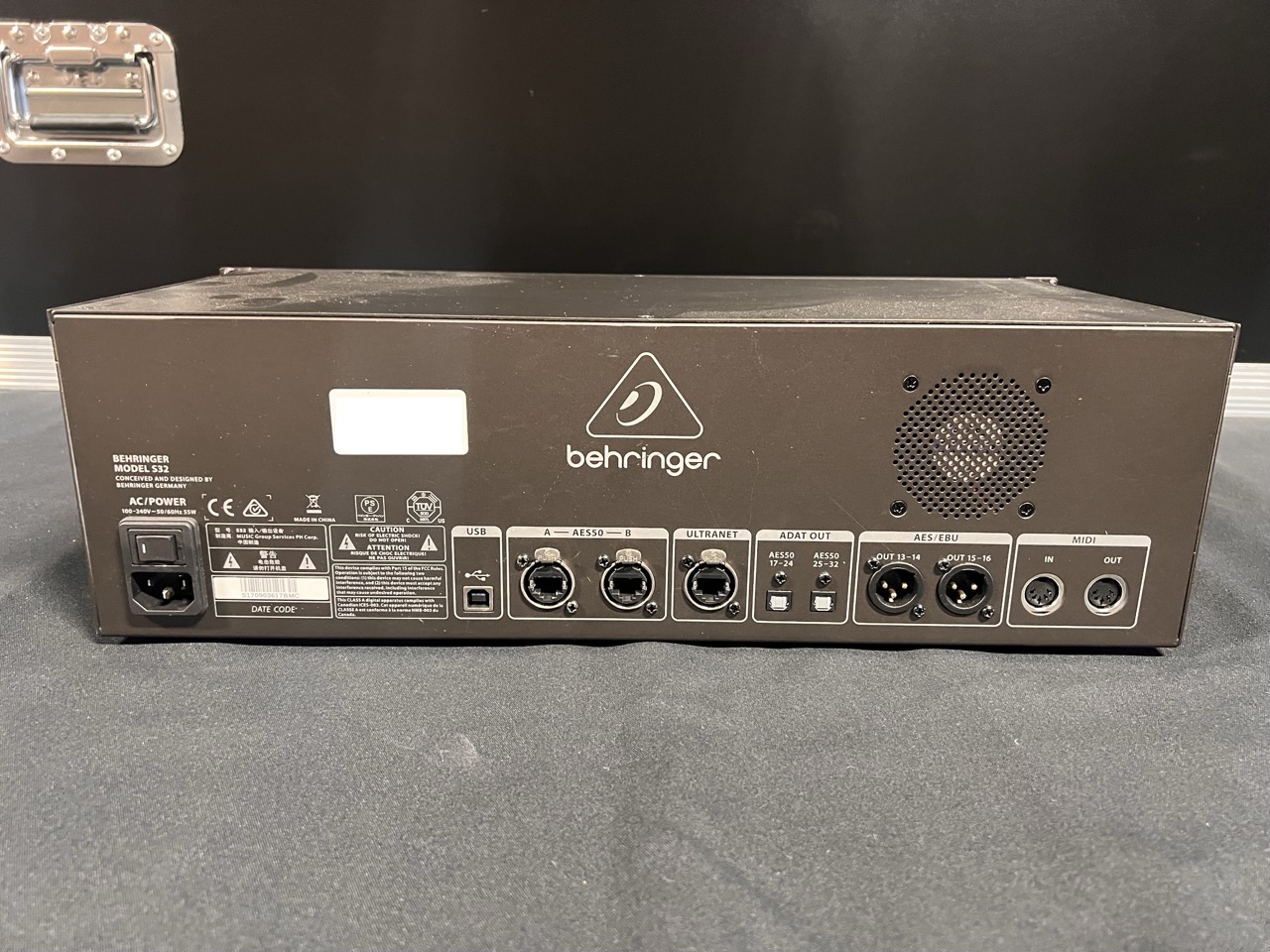 Behringer S32 Digital Stagebox gallery image 4