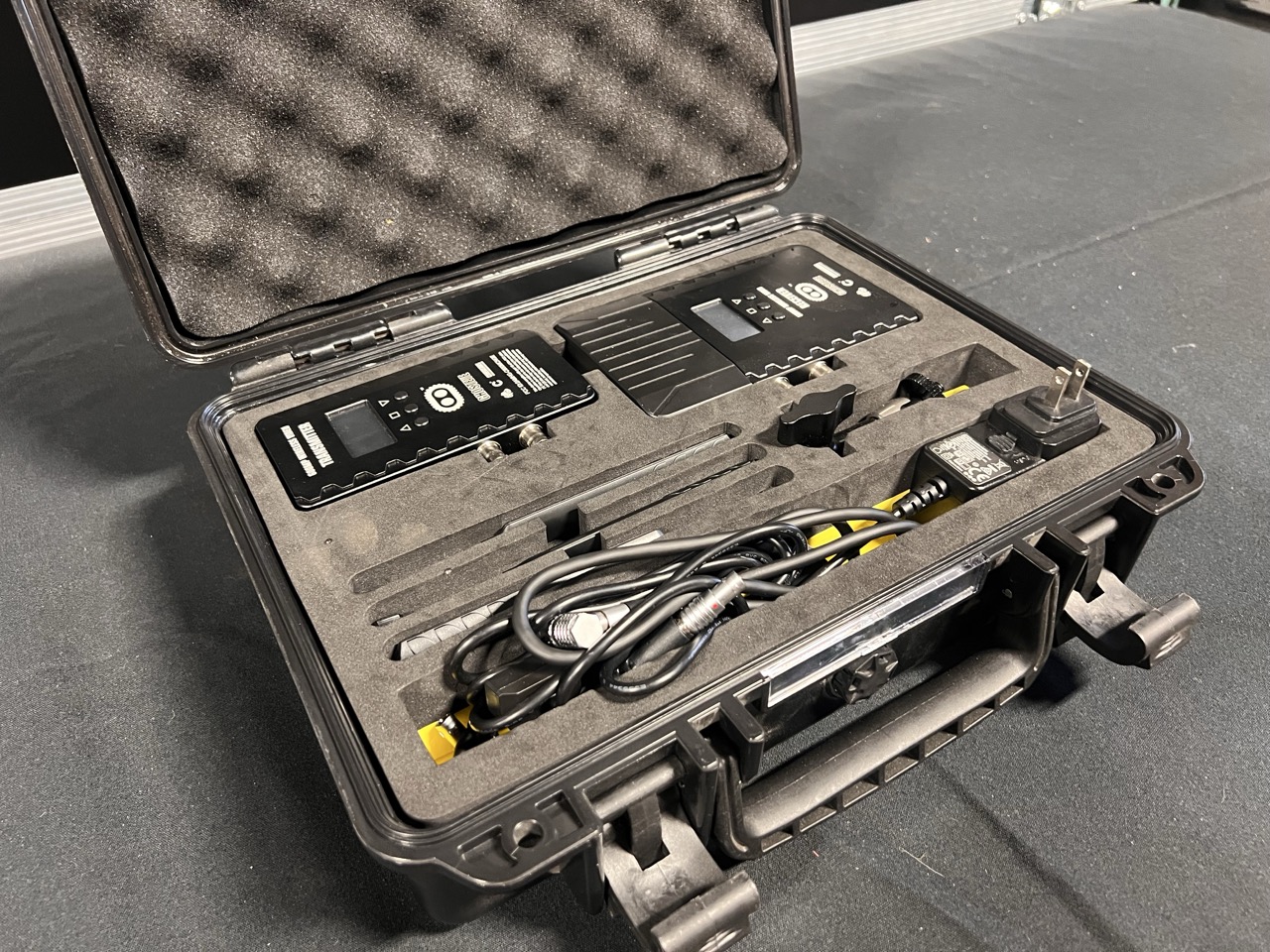Cinegears Ghost-Eye 600MP Wireless HDMI / SDI Kit gallery image 3