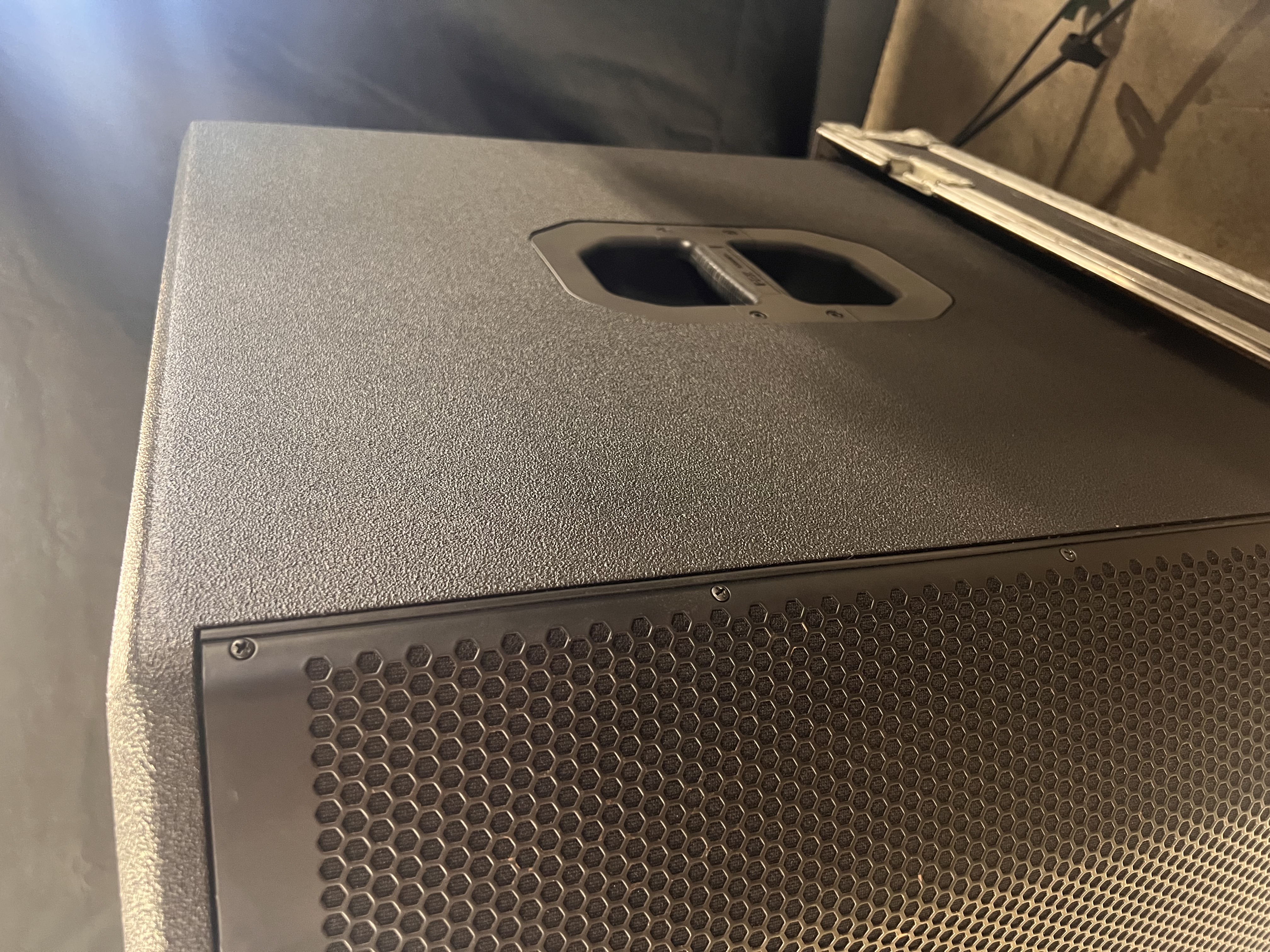 JBL PRX618S-XLF Subwoofer gallery image 9