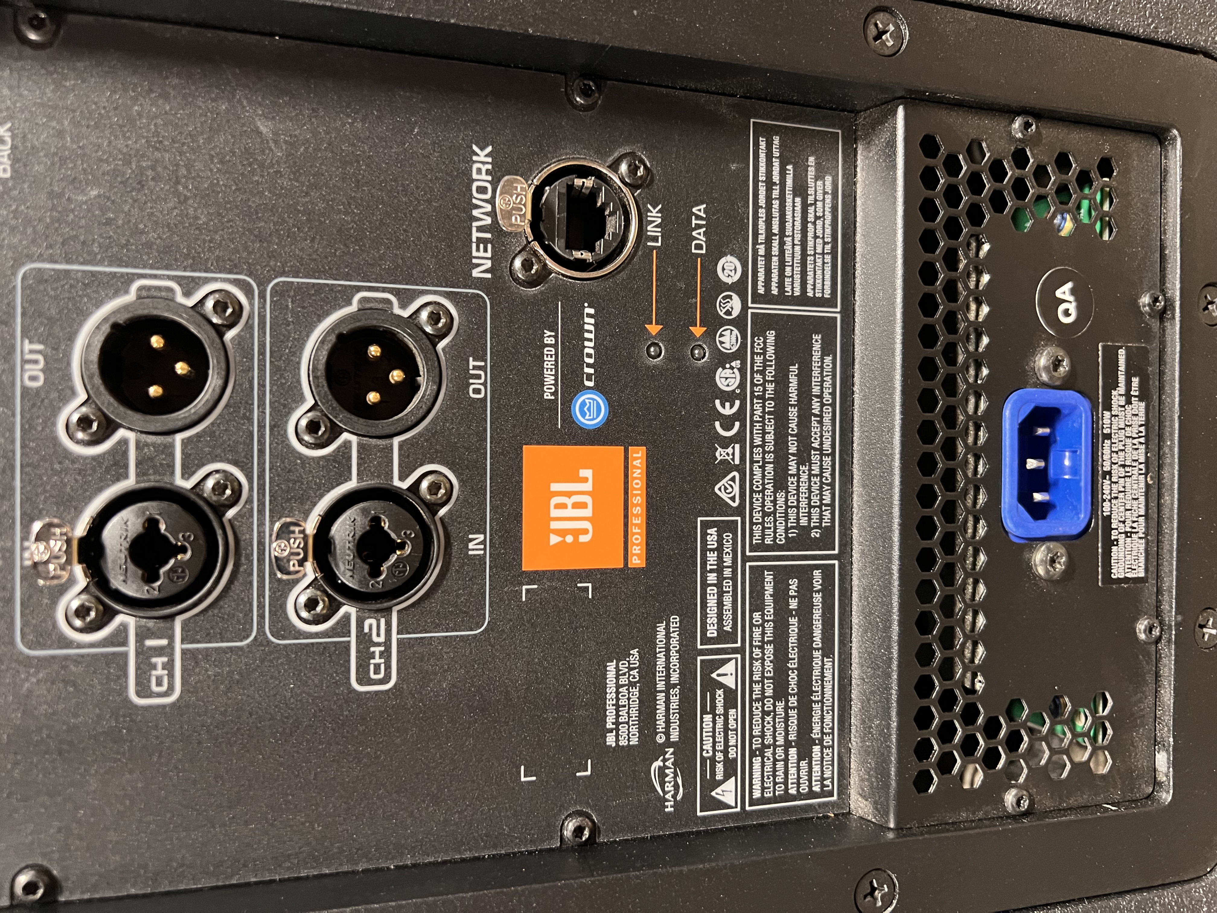 JBL SRX828SP Dual 18-Inch Powered Subwoofer gallery image 6